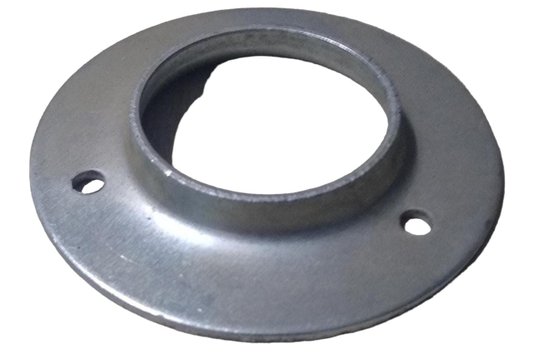 Canopla De Repuxo Para Tubo De 2" Base De 4" Galvanizada 28.41