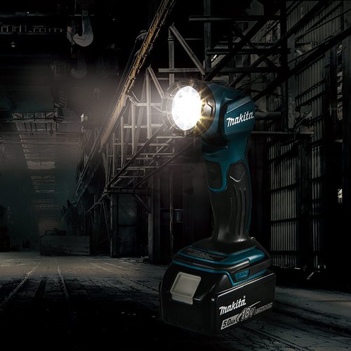 Lanterna Led a Bateria 160 Lúmens Makita DML815Z