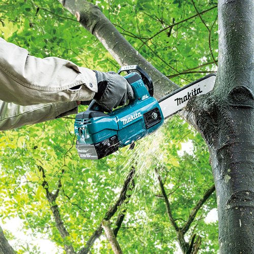 Motosserra 250mm A Bateria 18V Duc254z Makita + Brinde