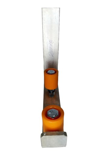 Guia Duplo De Nylon Com Rolete De 28MM X 35MM Poleto