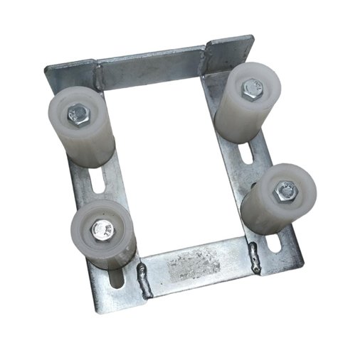 GUIA QUADRUPLO NY CURTO C/ ROLETE 28 X 35MM ZNC 6033.001