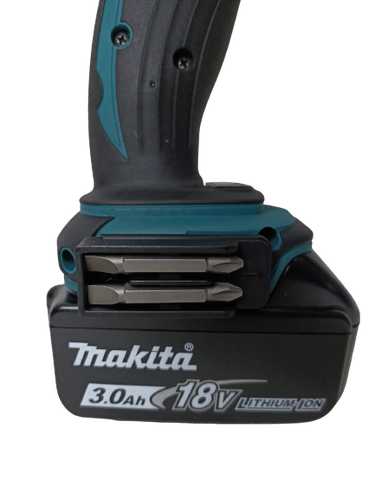 Parafusadeira / Furadeira De Impacto A Bateria 18V DHP458RFE3 Makita 