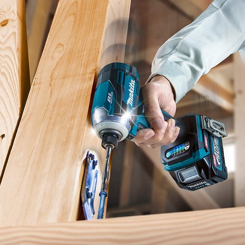 Td001gz Parafusadeira De Impacto 40V Makita
