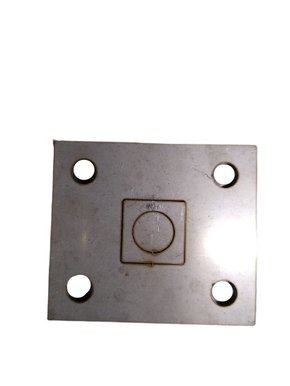 Base Quadrada De Inox 304  Furo 20 X 20 Base 57 X 65 Furo Central De 1/2