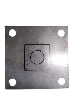Base Quadrada De Inox 304 Furo 30 X 30 Base 75 X 75  Furo Central 5/8